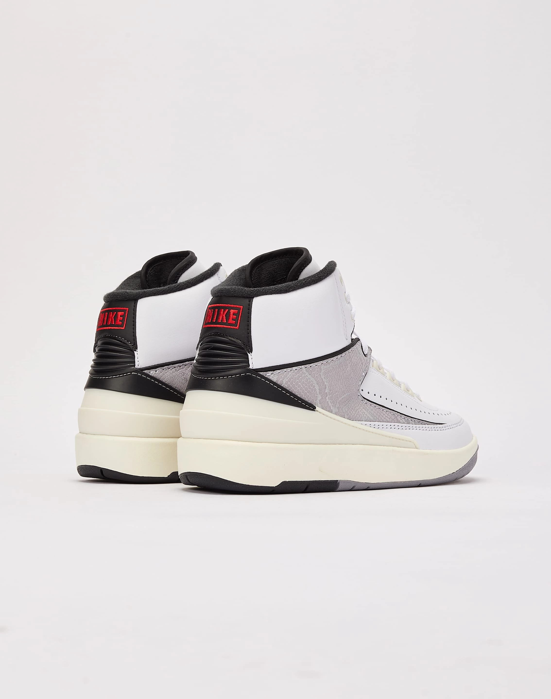 Jordan Air Jordan 2 Retro 'Python' Grade-School