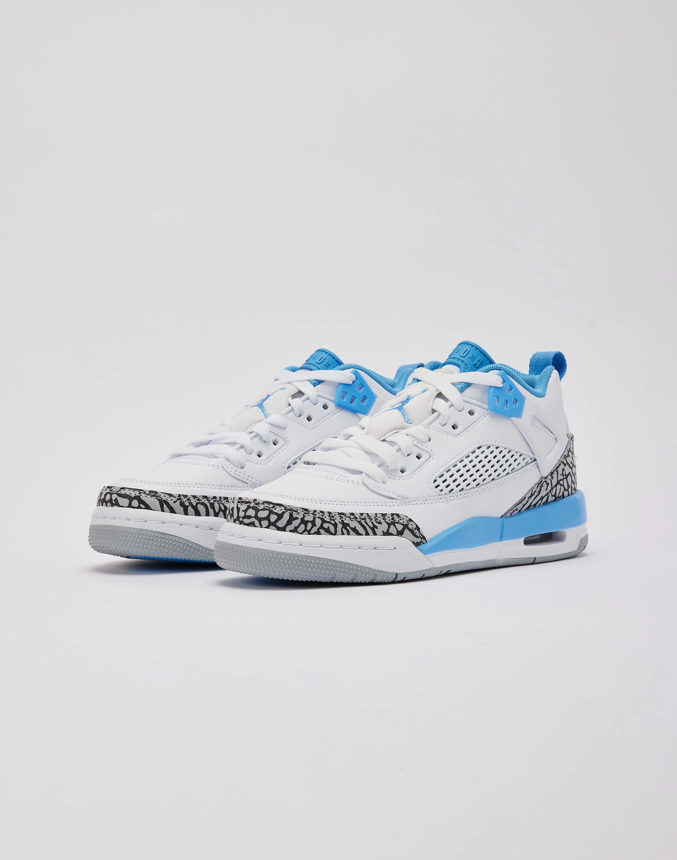 Jordan Spizike Low Grade-School