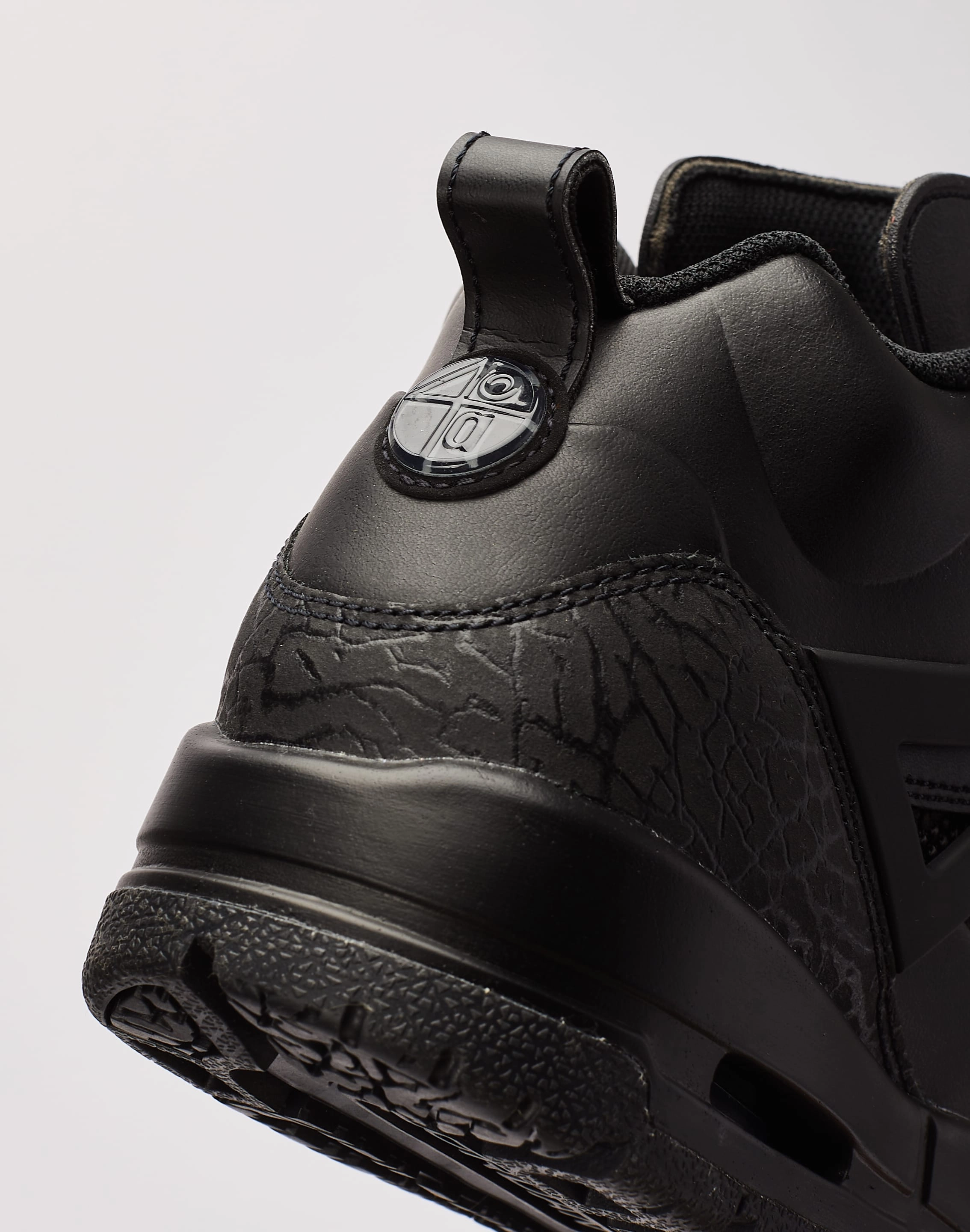 Jordan Spizike Winterized Grade-School