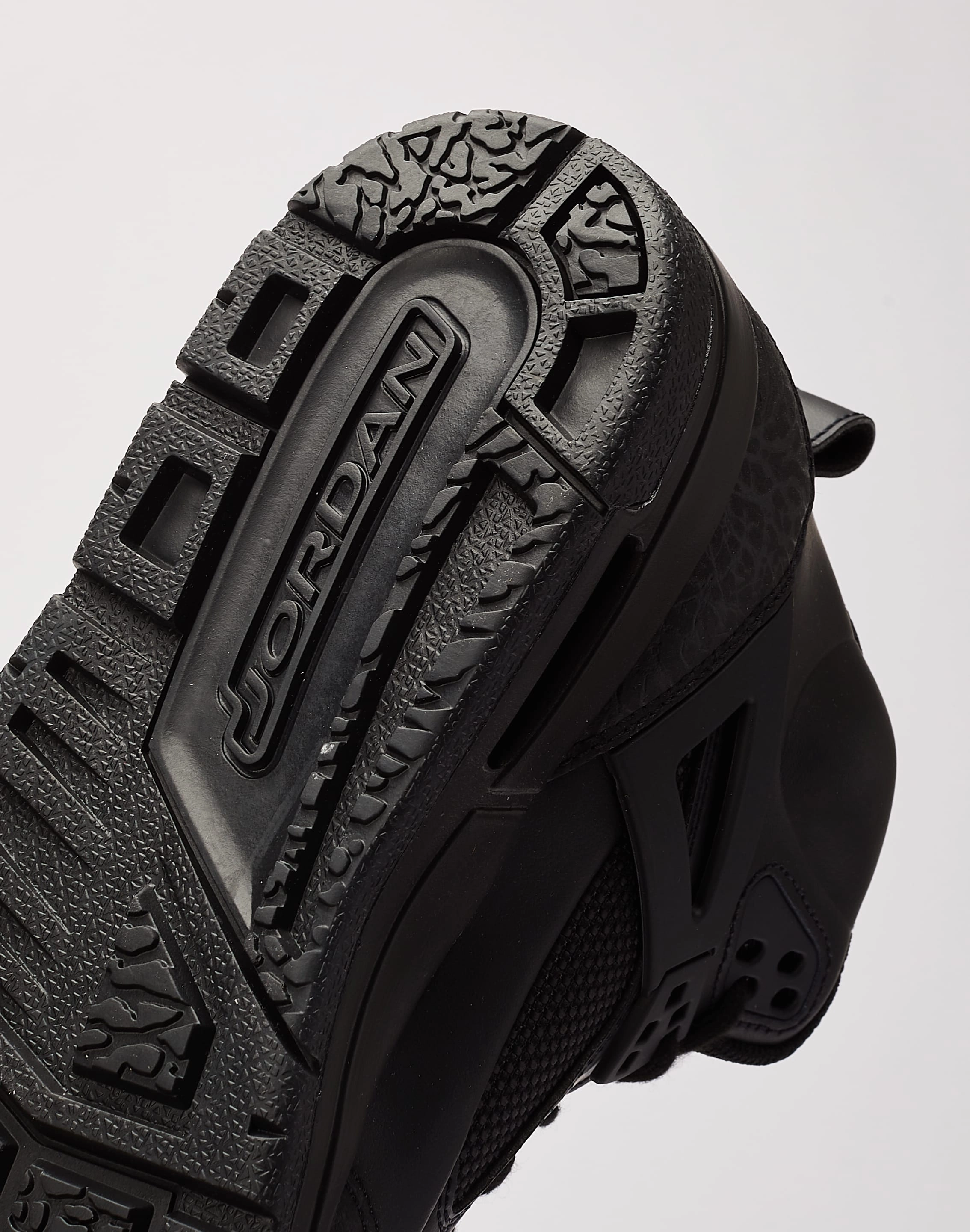 Jordan Spizike Winterized Grade-School