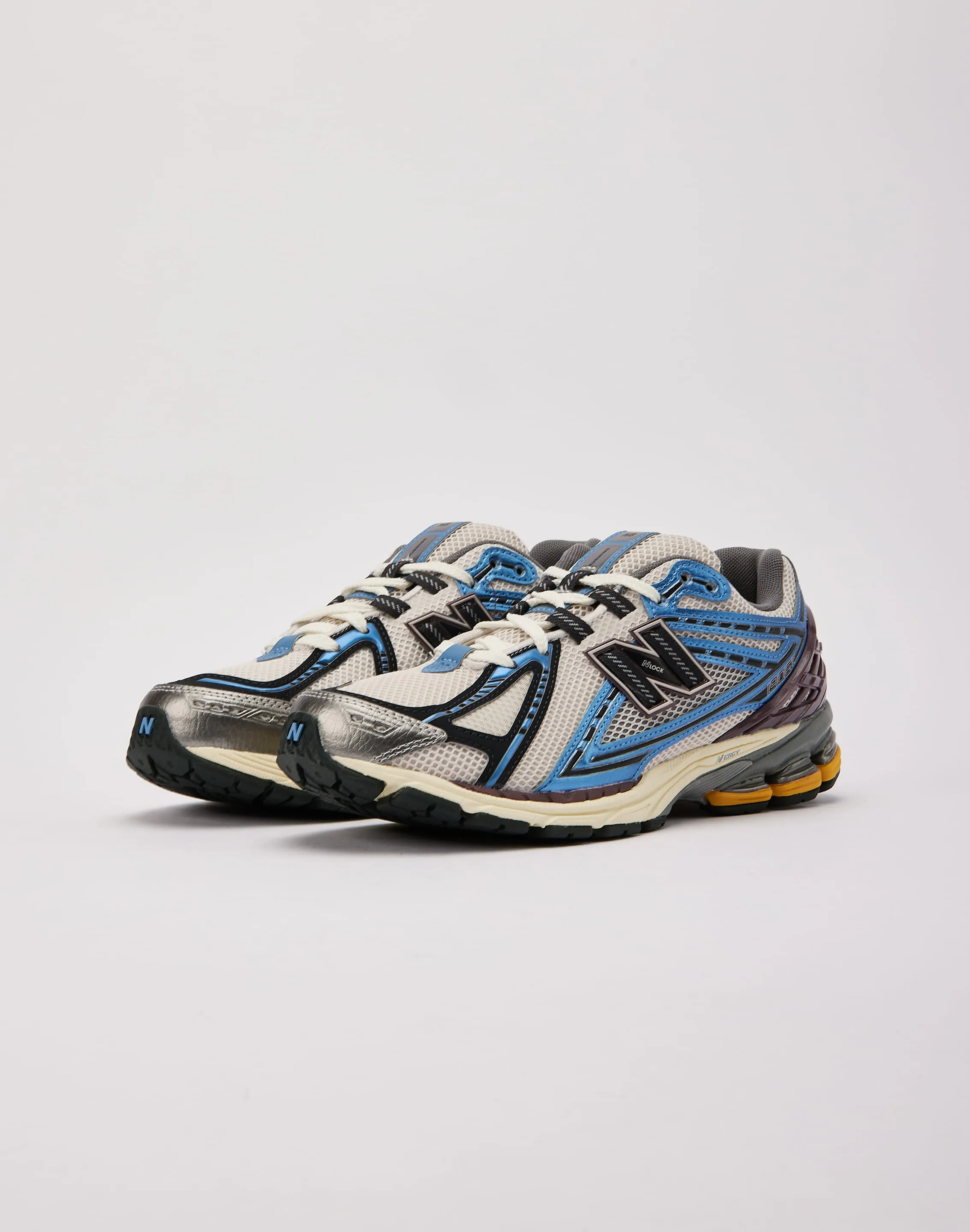 New Balance 1906R