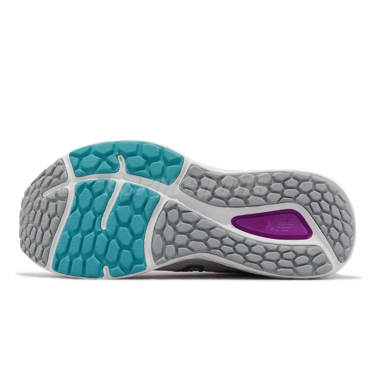 New Balance Shoes Women's 680v7 White/Fuchsia