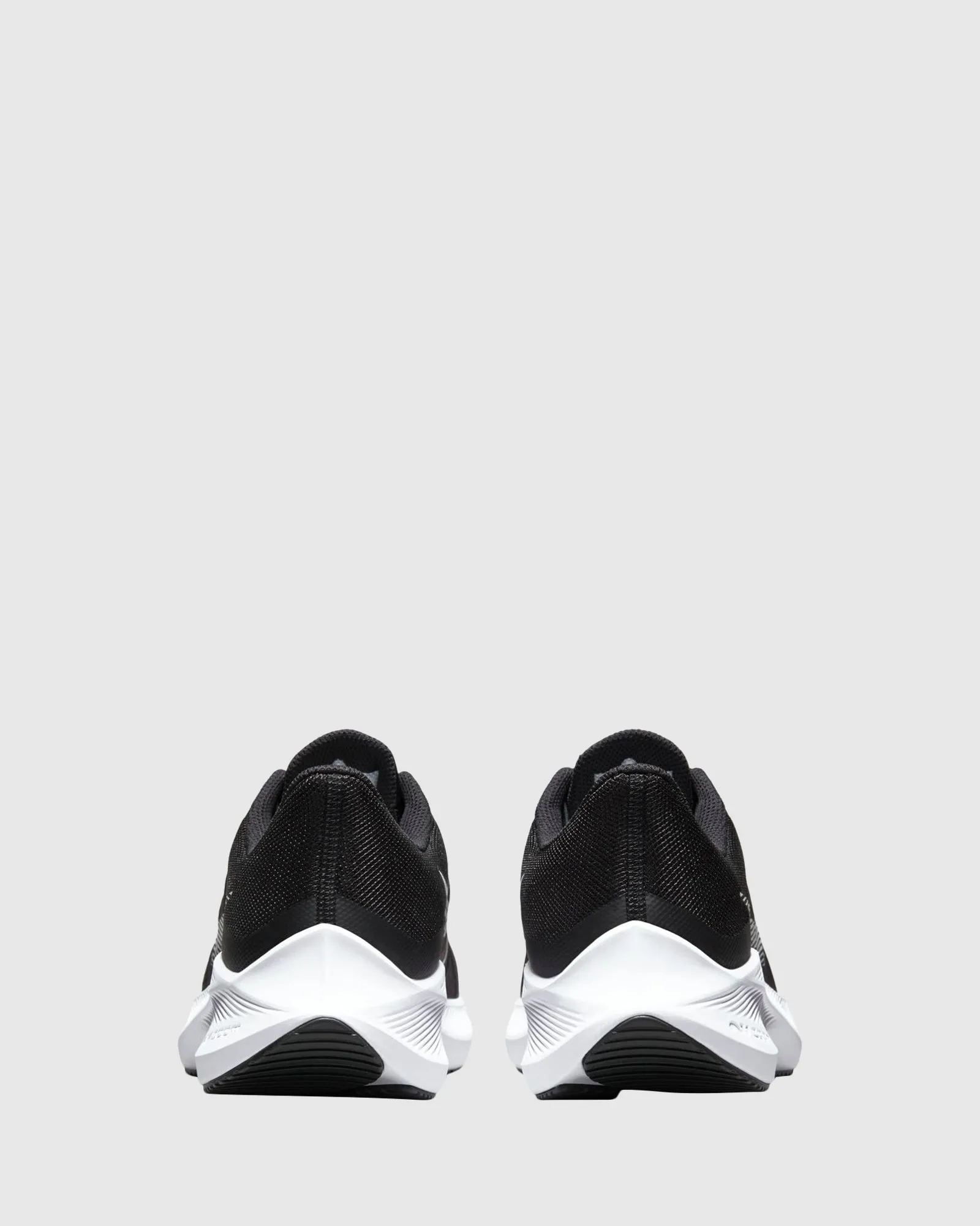 Nike Kids' Shoes Zoom Winflo 8 Adult Black/White/Dk Smoke Grey
