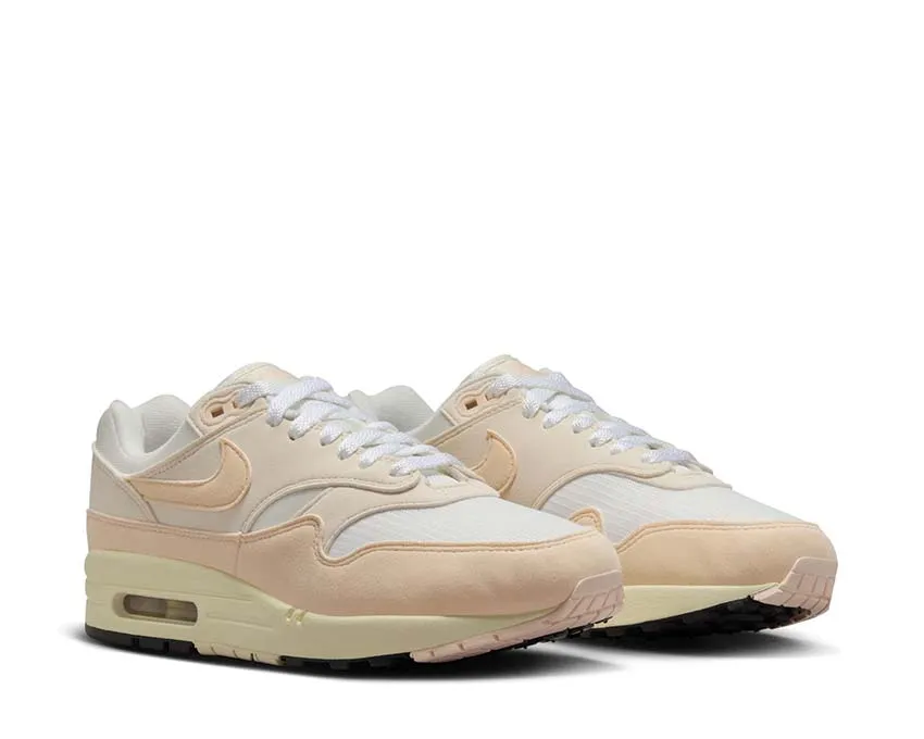 Nike Shoes Nike Air Max 1 W