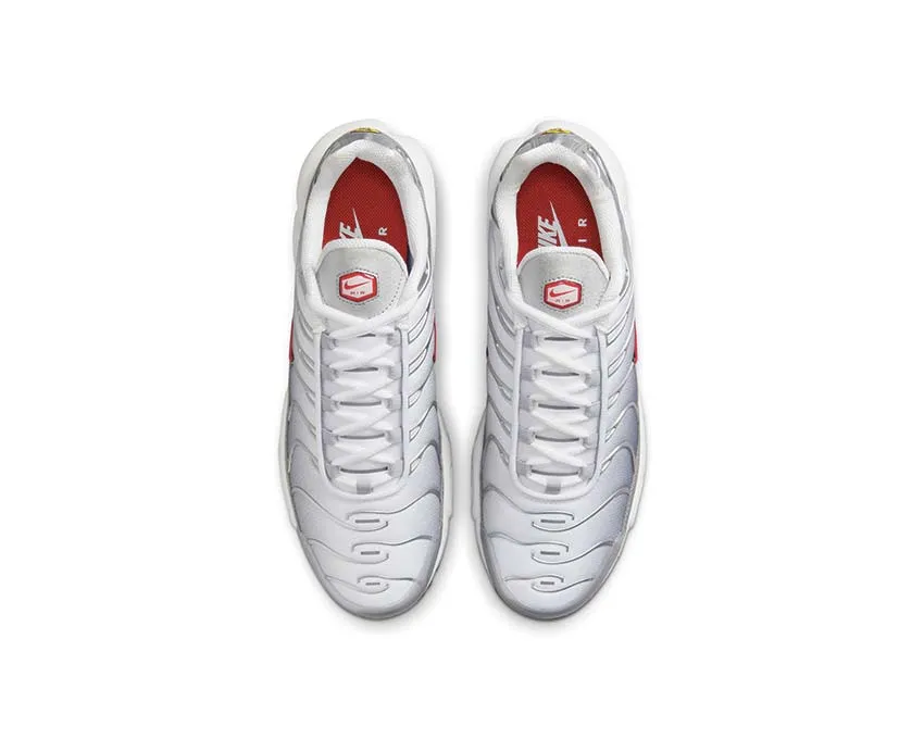 Nike Shoes Nike Air Max Plus W "Silver Bullet"