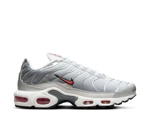 Nike Shoes Nike Air Max Plus W "Silver Bullet"