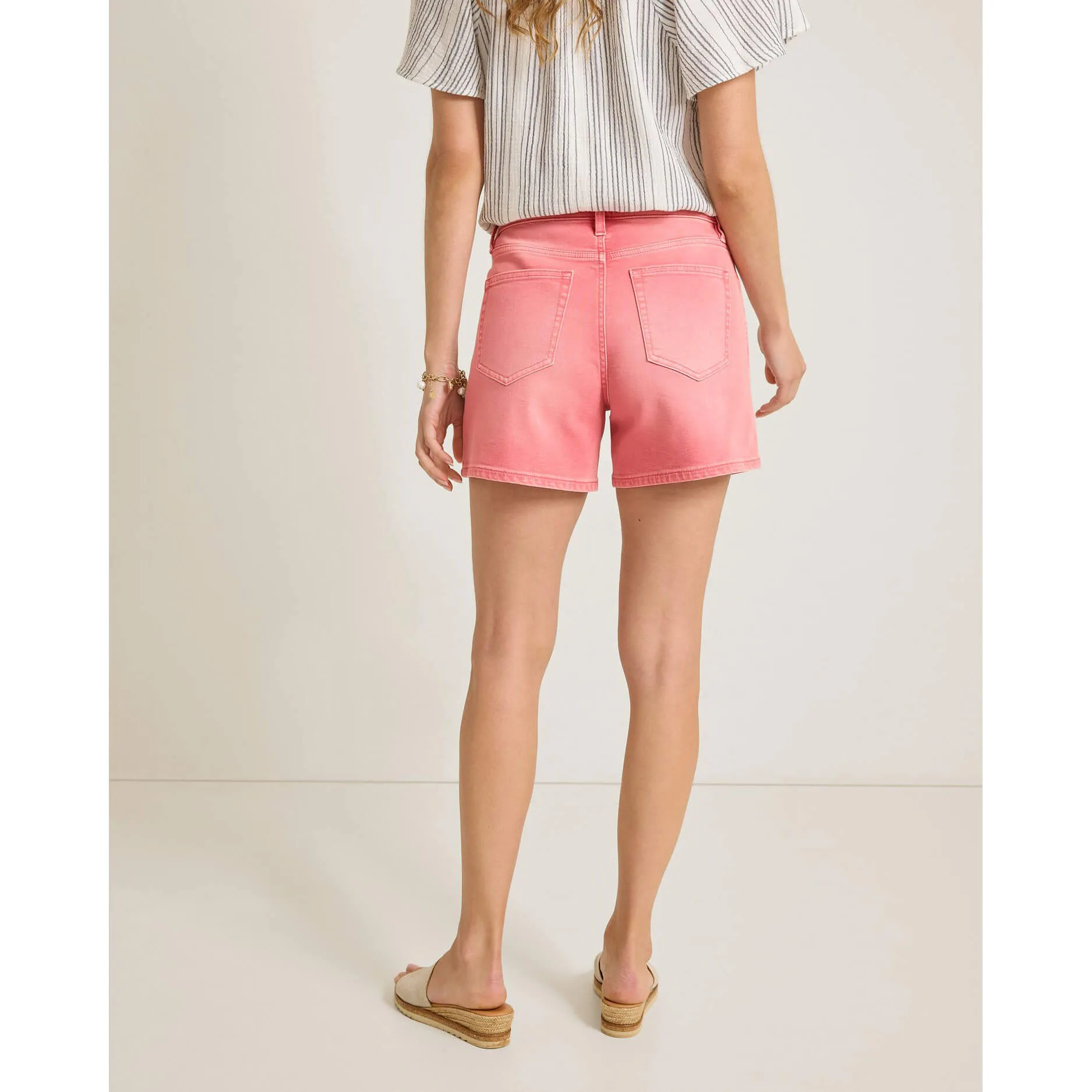 Tommy Bahama Women's 5-Inch Relaxed Denim Shorts - Hula Tommy Bahama Clothing
