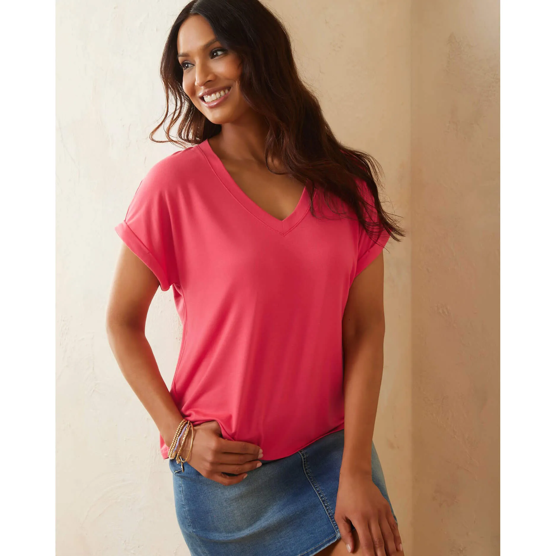 Tommy Bahama Women's Kauai Jersey V-Neck T-Shirt - Paradise Pink Tommy Bahama Clothing